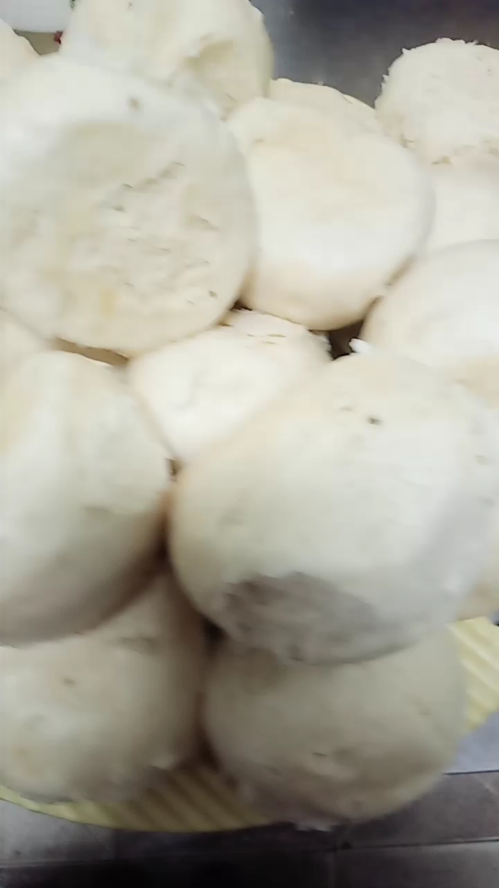 第一次蒸馒头,长翅膀了