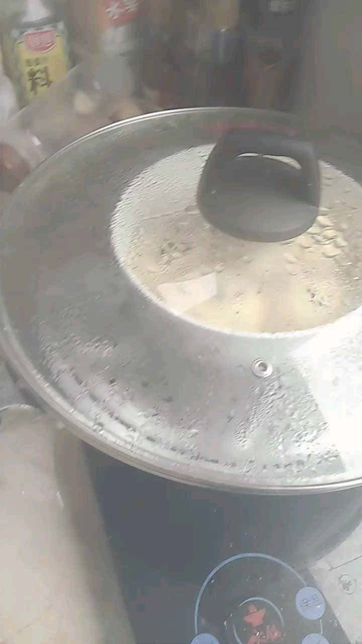 #这是高手#简单易做的蒸面包马上好了
