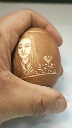 一枚鸡蛋居然卖到上百万