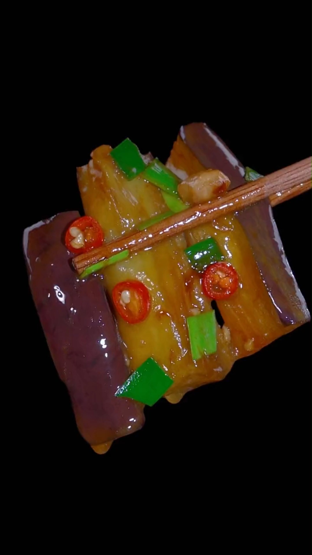#美食#芹菜肉丝这样做,肉丝鲜嫩,芹菜翠绿,还特别下饭
