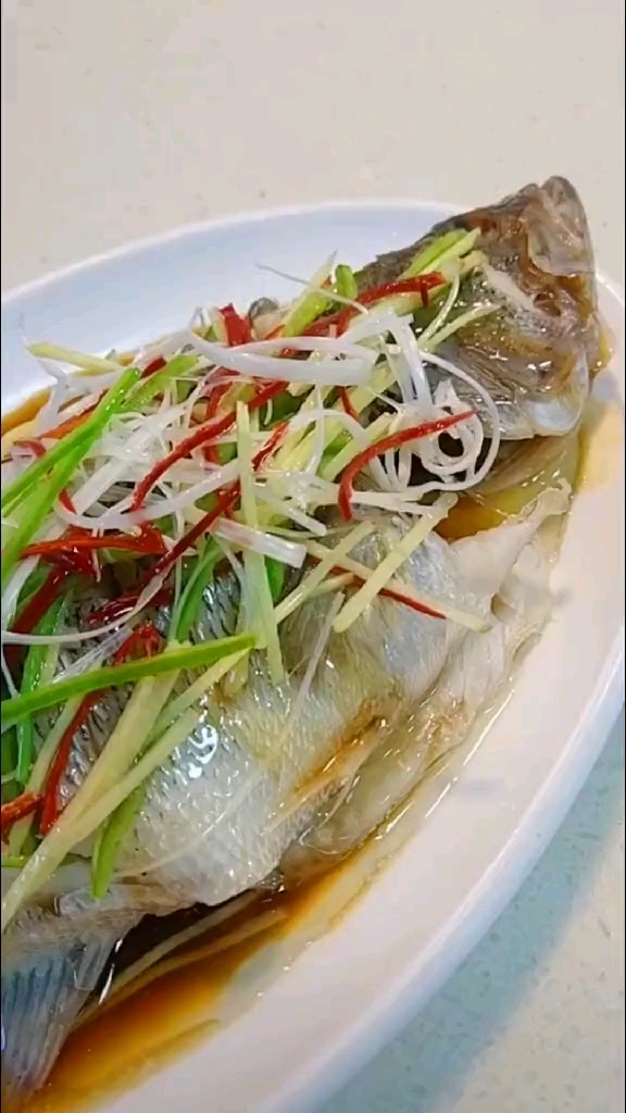 清蒸鲈鱼