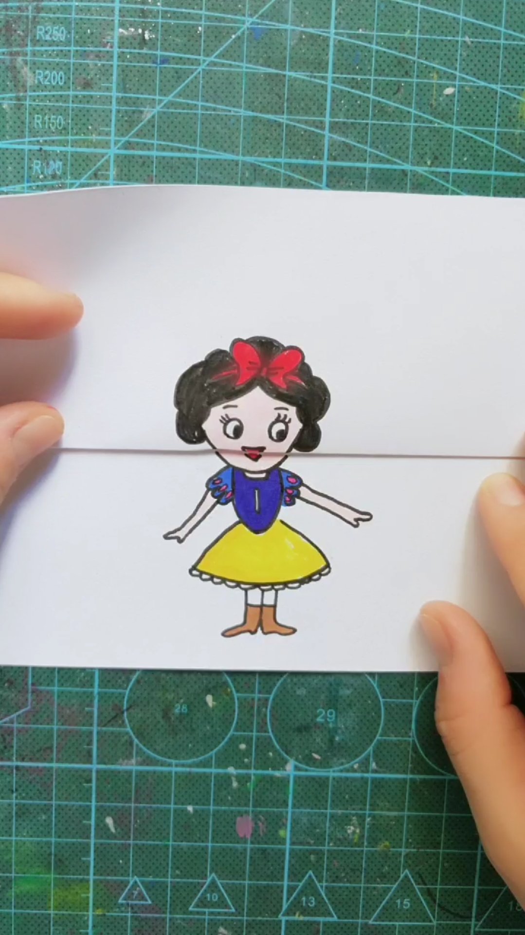 趣味手绘白雪公主,简单好玩。