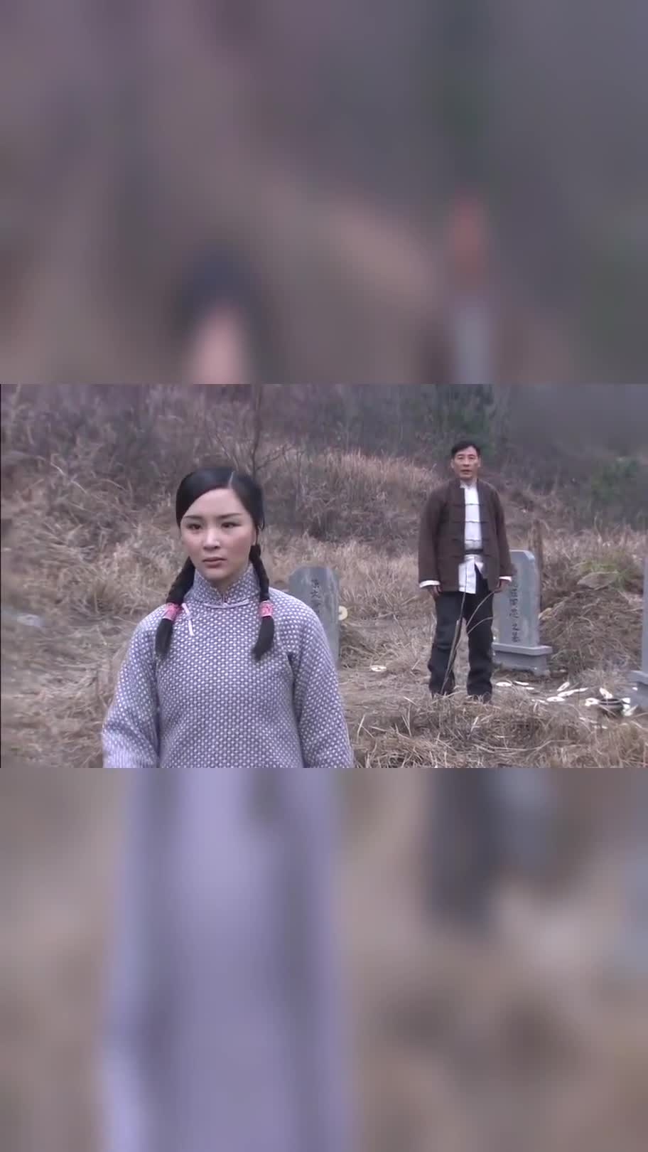 男子想试探女孩是不是内奸,结果对她说日语,女孩立马反应过来了,真鸡贼