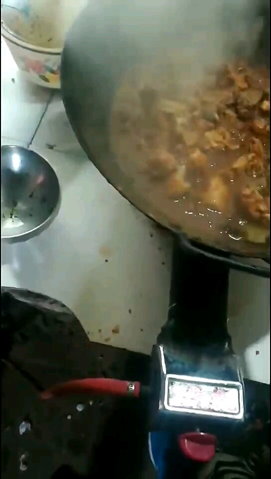 大盘鸡