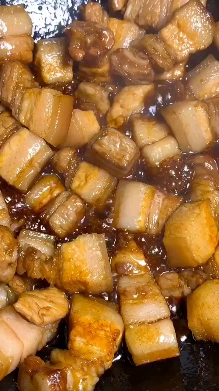 #美食#一锅炖,白菜炖五花肉,老好吃了