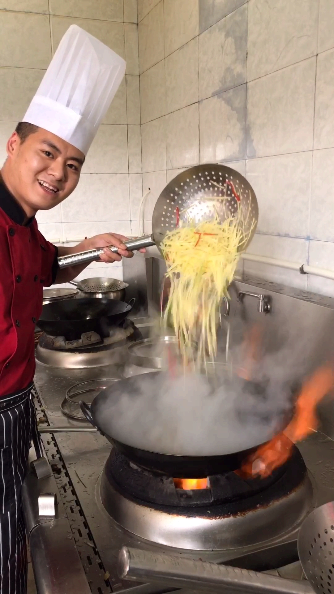 酸辣土豆丝做法