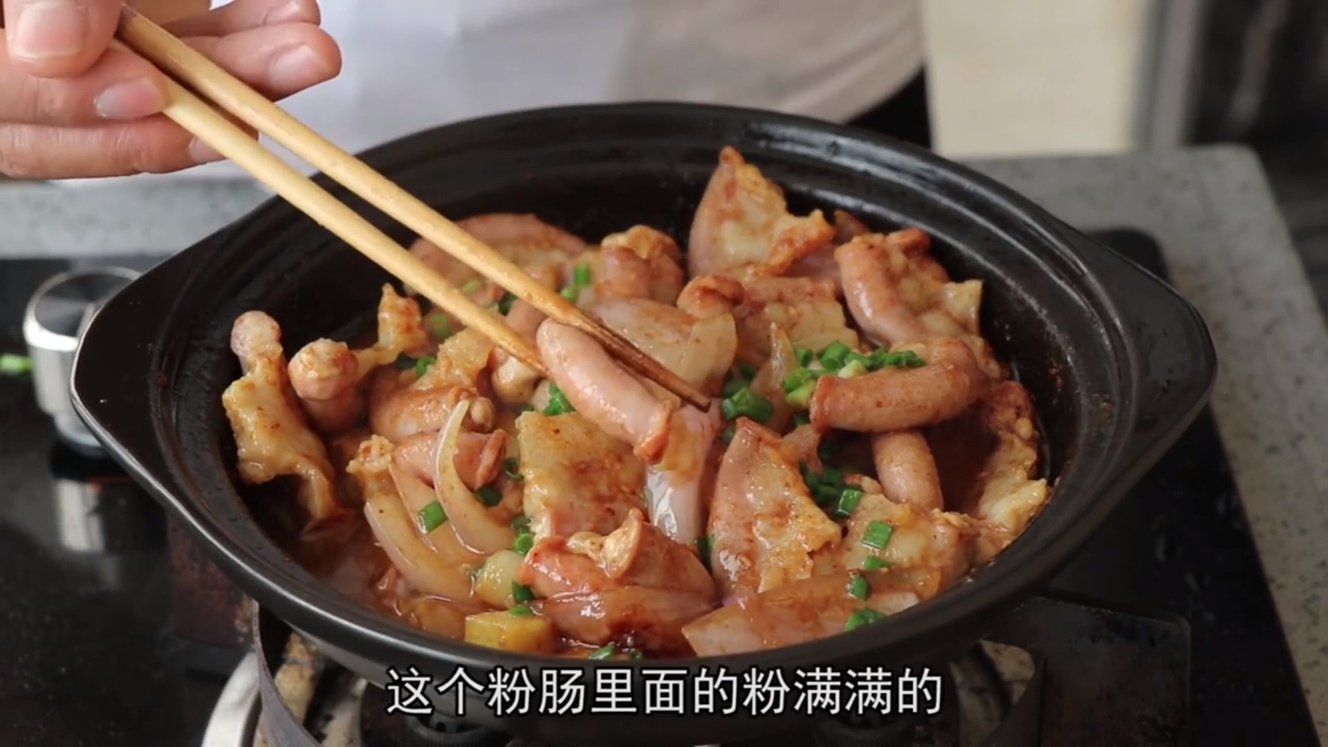 #自制美食#粉肠焗着吃更香,肠里的粉满满的,一口咬下去又香又嫩