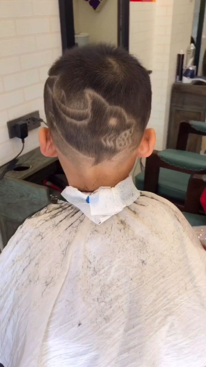 鲨鱼雕刻,希望大家能够喜欢