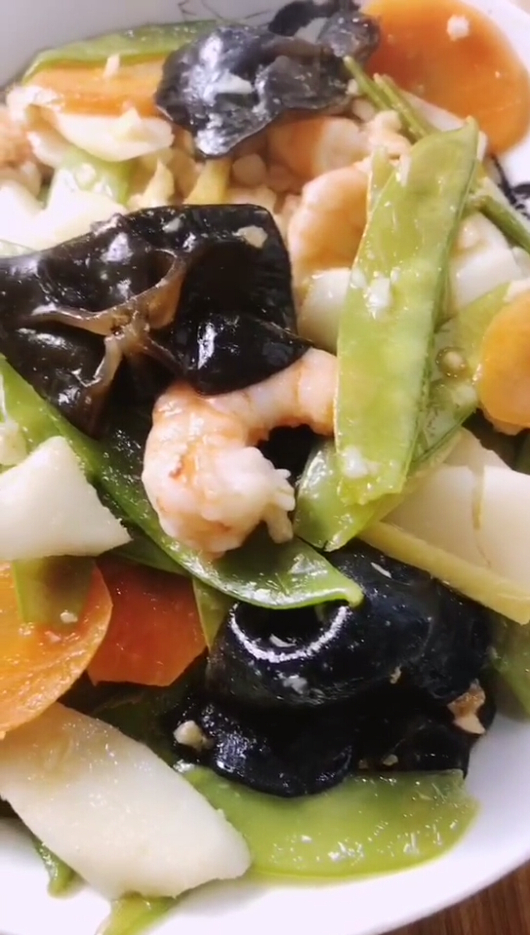 #自制家庭美食#家庭自制清新小炒,简单营养美味!