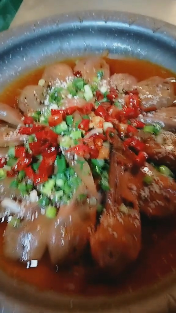 干锅辣鸭头的做法