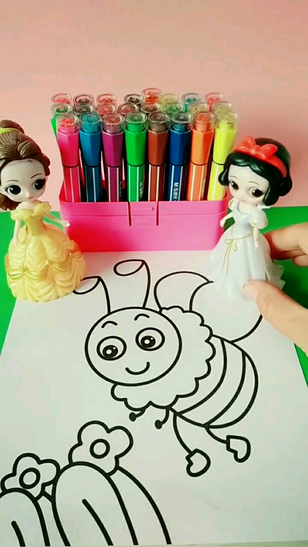 画蜜蜂