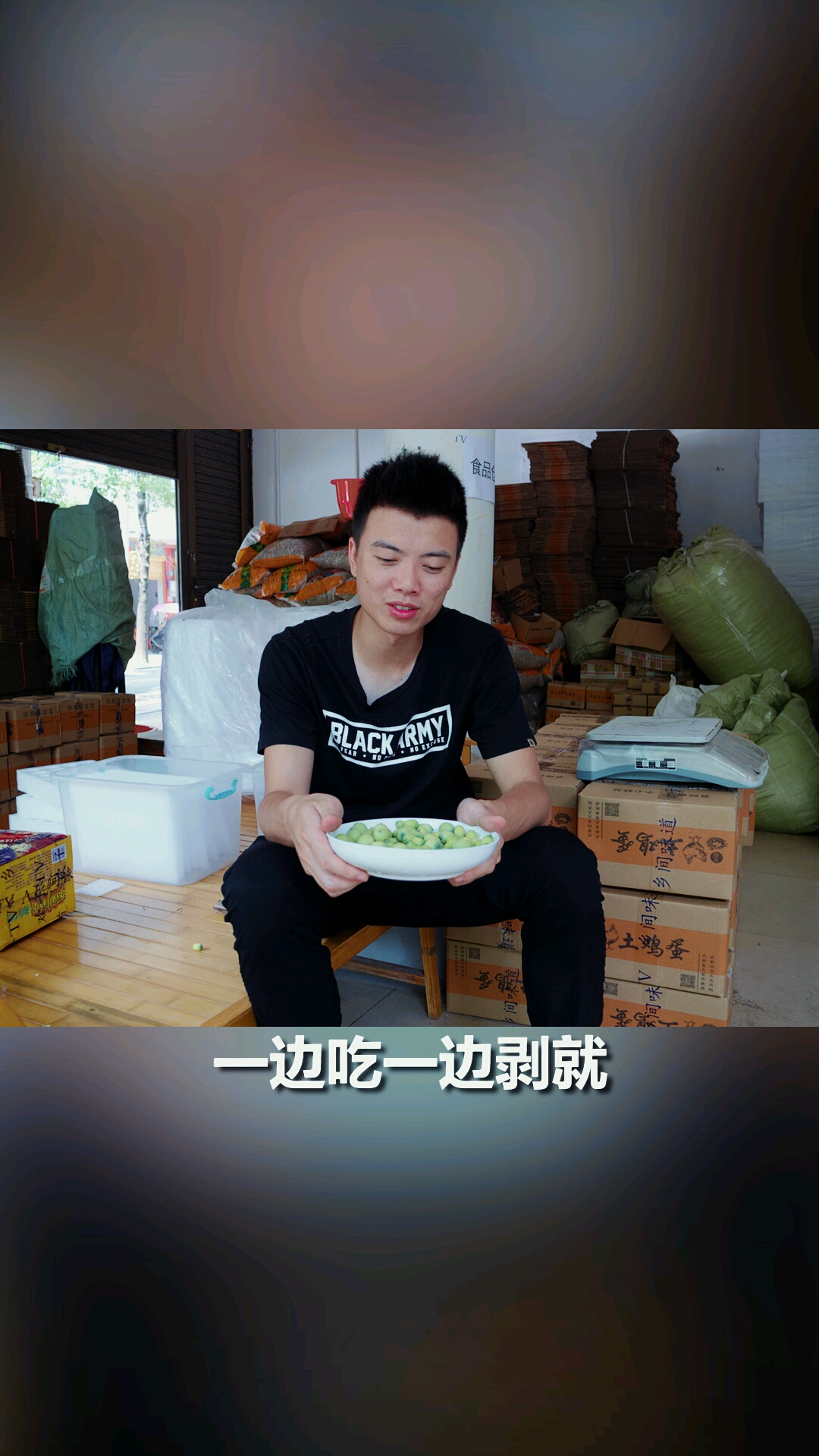 高温天气来一碗清爽又滋养的莲子八宝粥,整个夏天妈妈都不用担心我中暑啦