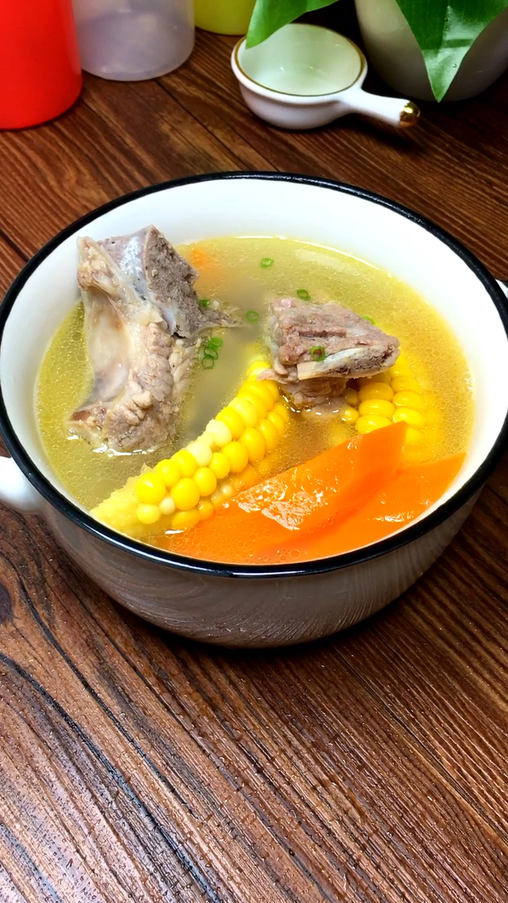 #食神大PK#居然做龙骨汤?