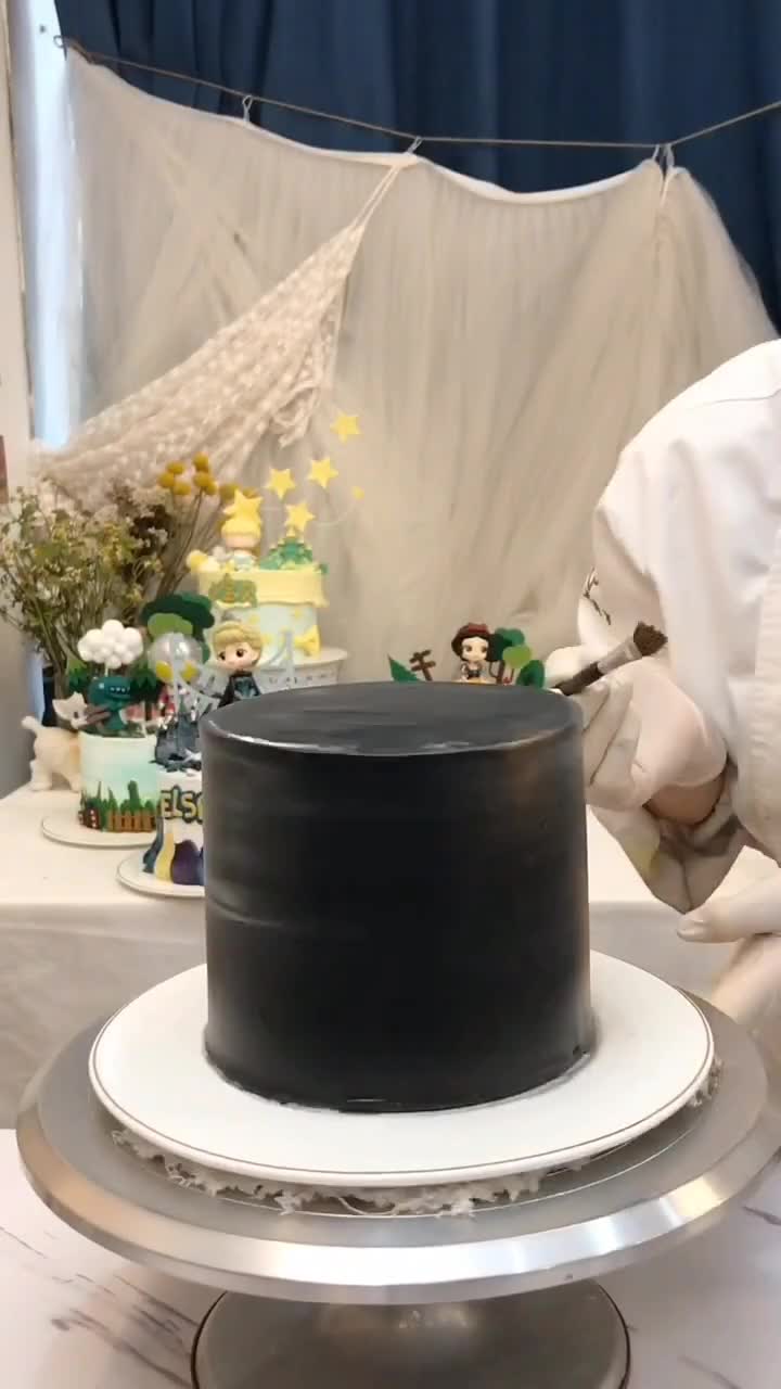 做一个超级英雄蛋糕,蝙蝠侠黑夜骑士,真是太酷了