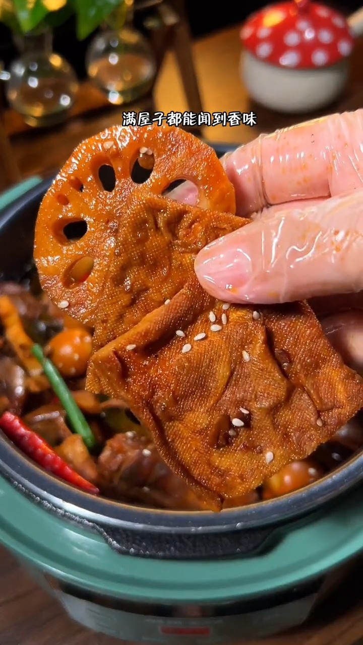 这样做的卤鸭翅鸭爪,简单好吃,软烂入味