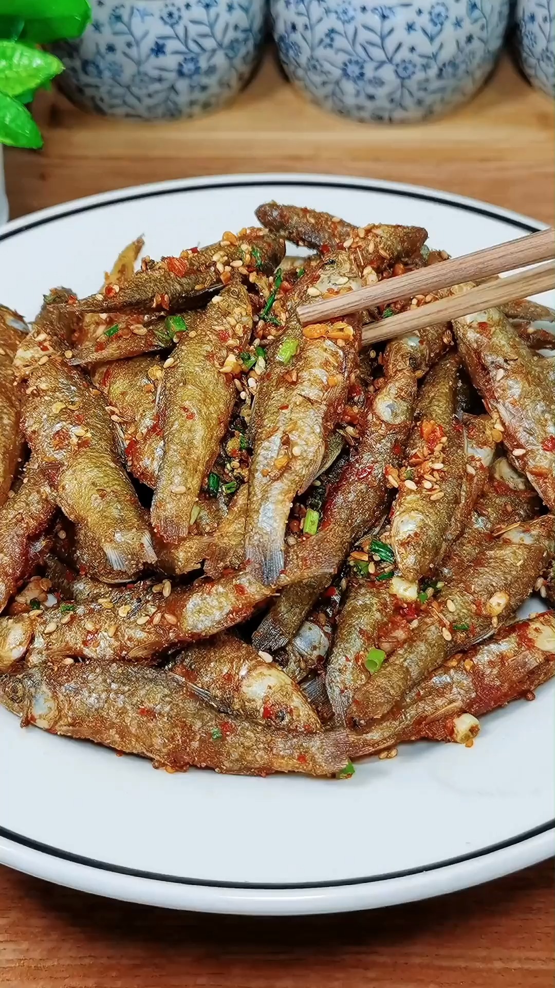 麦穗鱼这样做