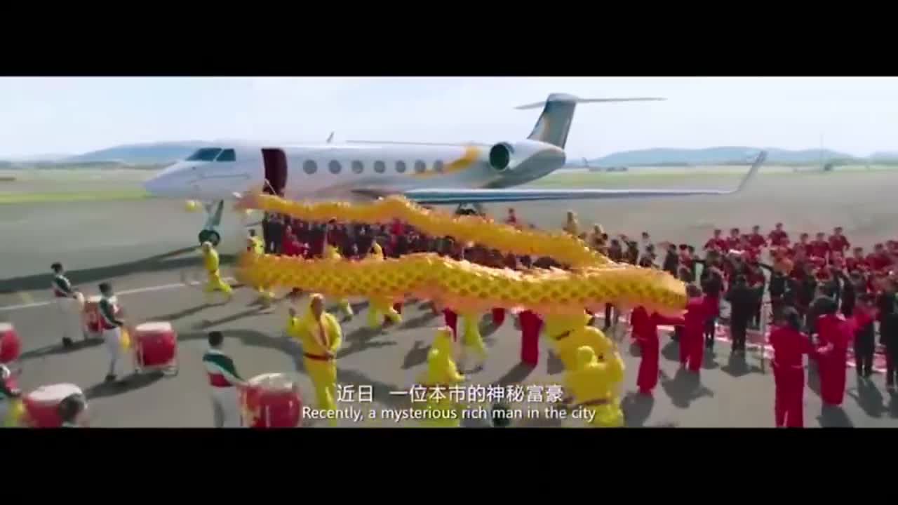 西虹市首富:我没看错吧,这真的是股神巴菲特啊!股神也缺钱了嘛
