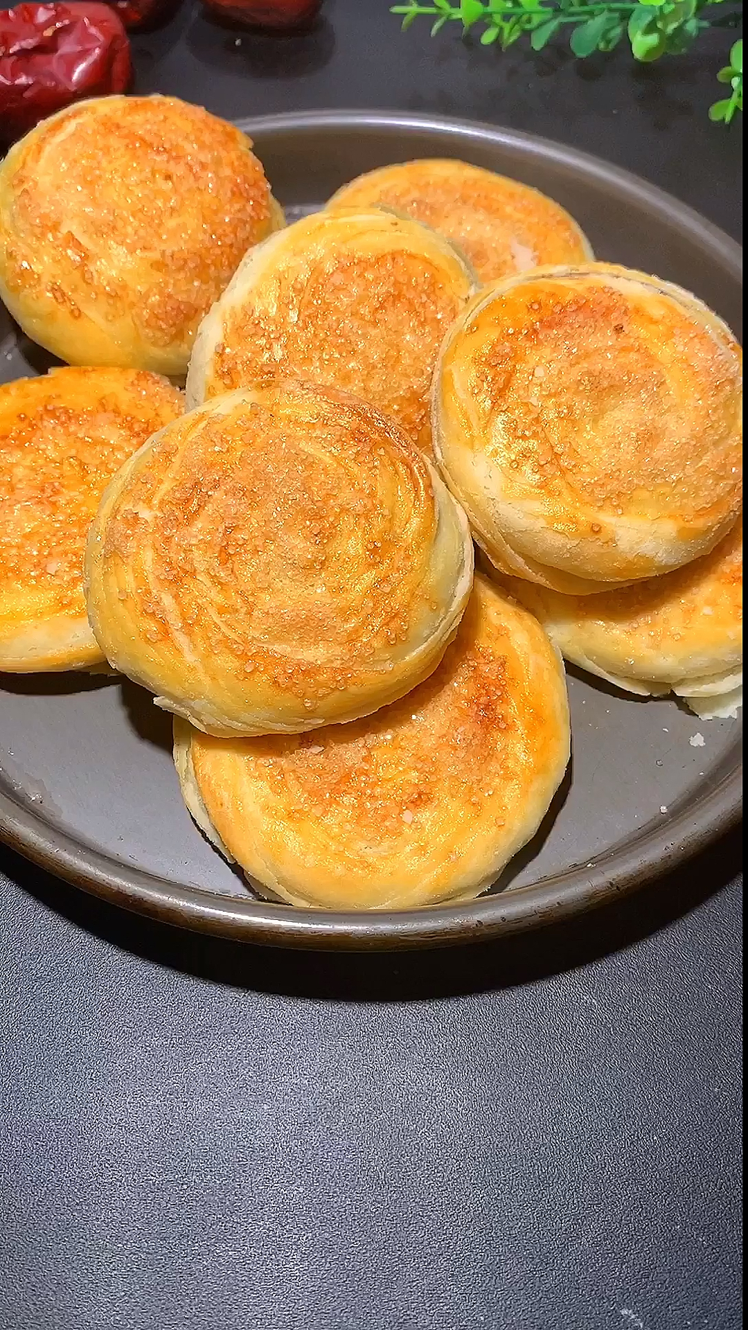#美食#烤箱版的糖酥饼,我能吃两个?你呢?