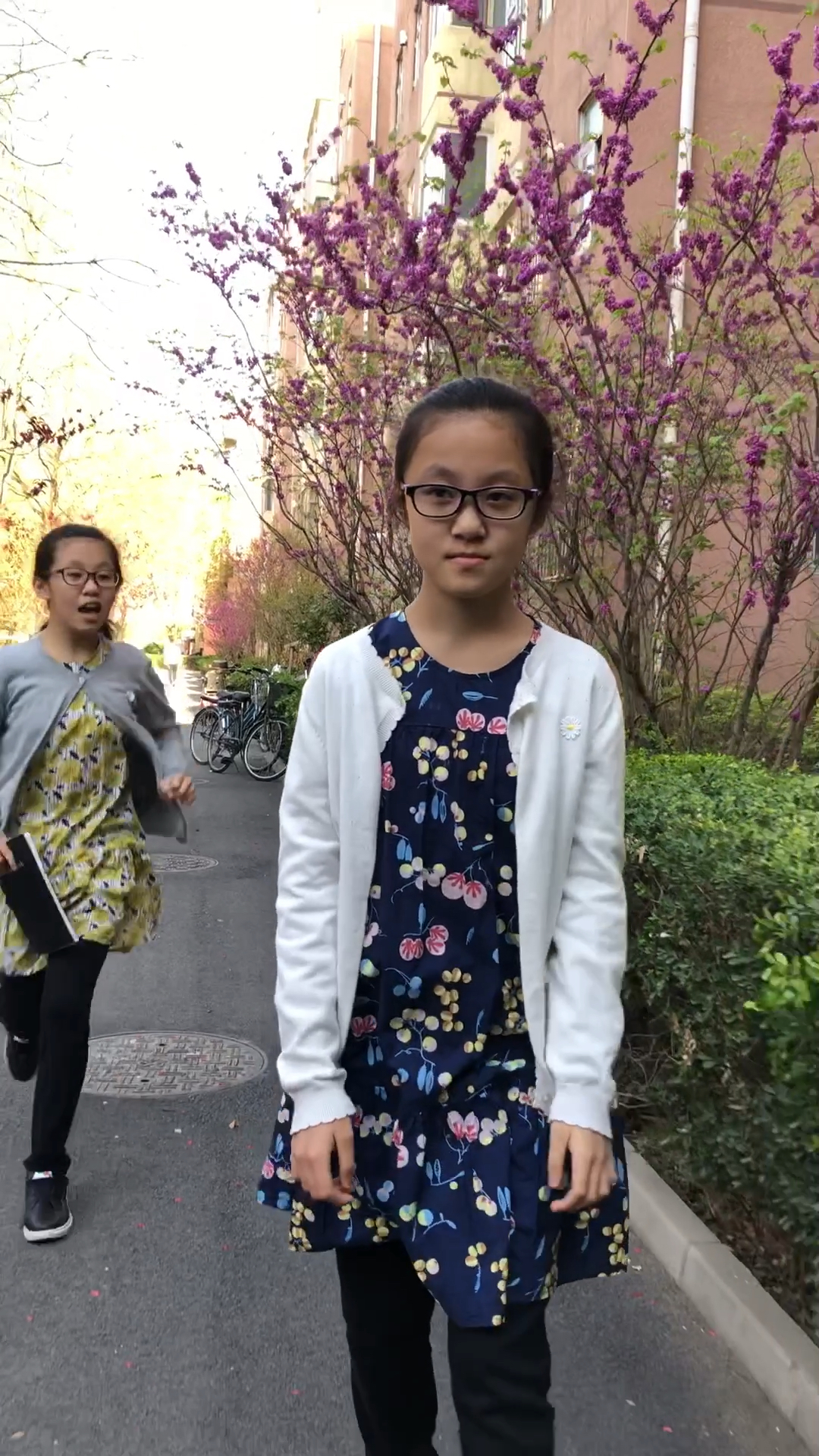 #搞笑段子剧#这样的姐姐,该不该跟她绝交呢?