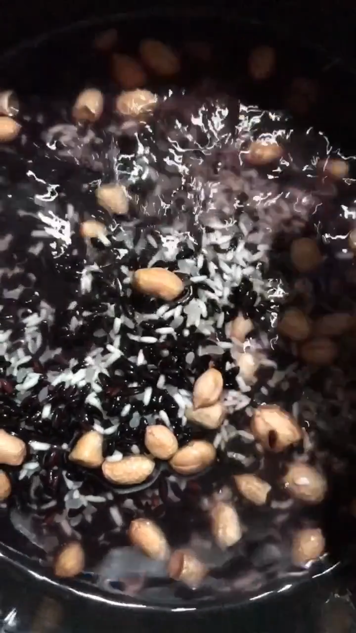 紫米饭团的做法和配方视频