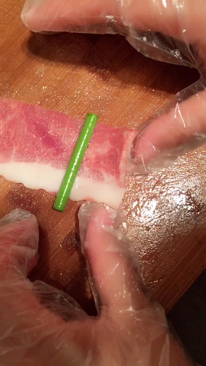 培根卷蒜薹 老好吃了 烧烤
