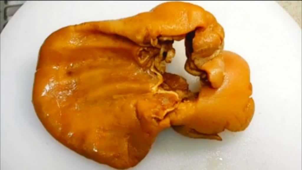 家常卤猪耳朵做法,鲜香爽脆,不用太多香料,无添加剂,吃的放心