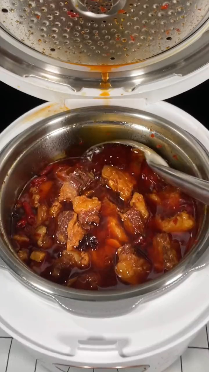#轻知计划#家庭版红烧牛肉,简单易学,味道还好吃,喜欢的赶快收藏起来吧