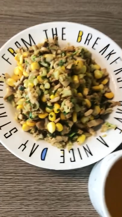 减肥期间想吃炒蛋,没问题,推荐这款欧阳娜娜菜花炒饭给你哦