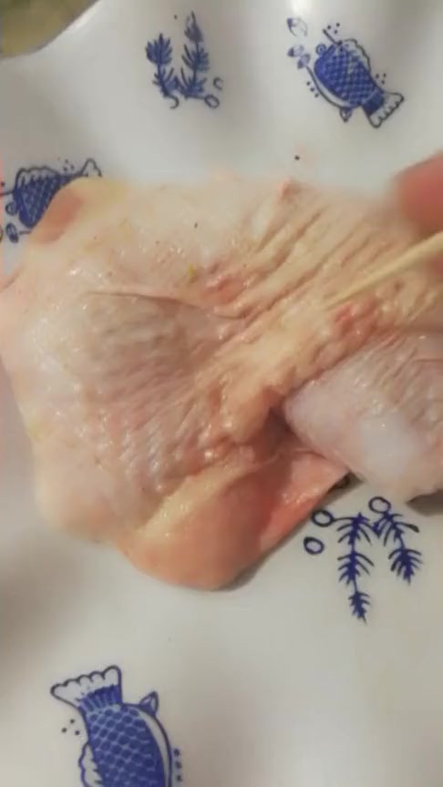 #搞笑段子#教你怎么做酱鸡腿,不比饭店做的差