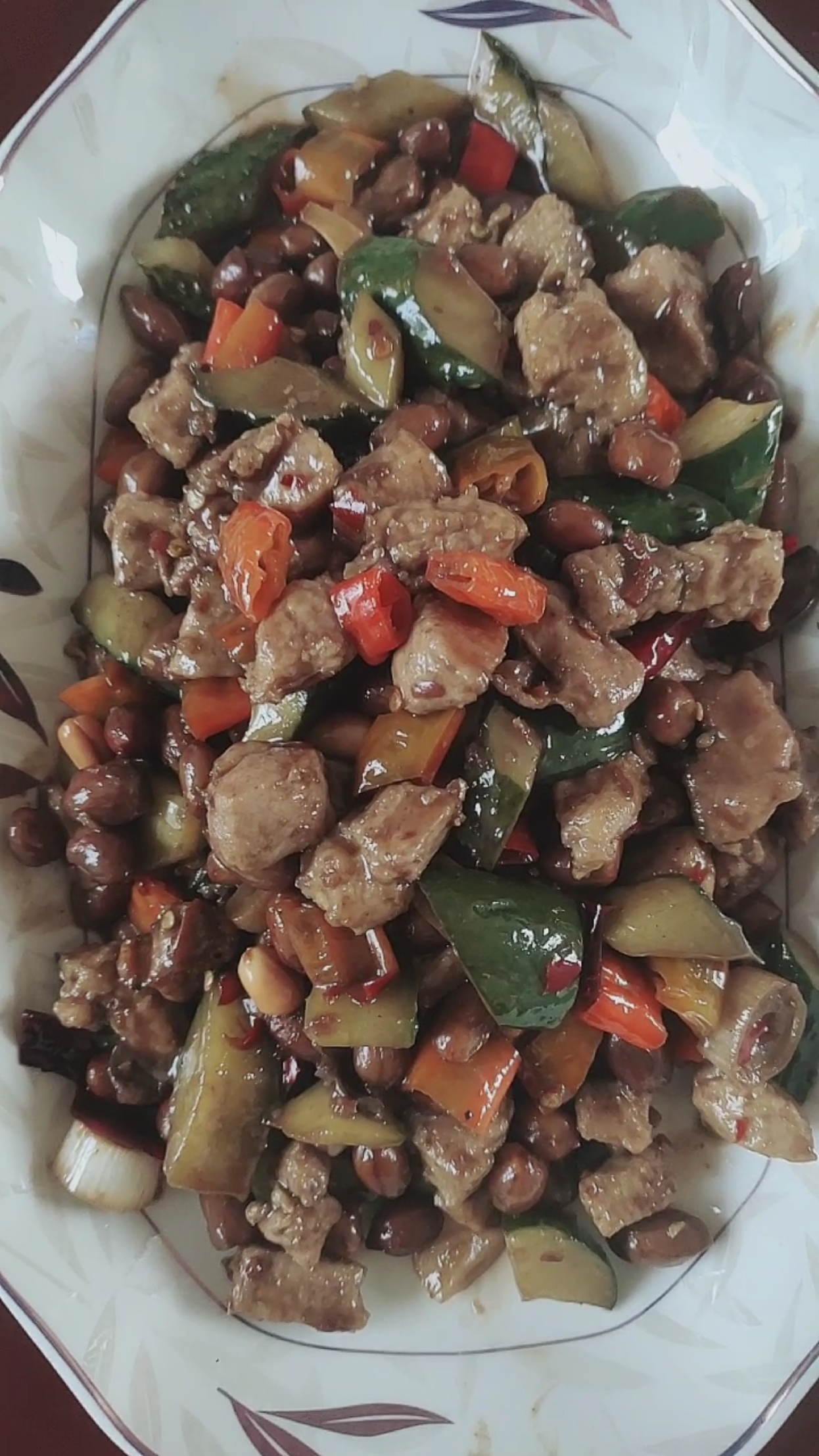 好吃下饭的宫煲鸡丁好了呦