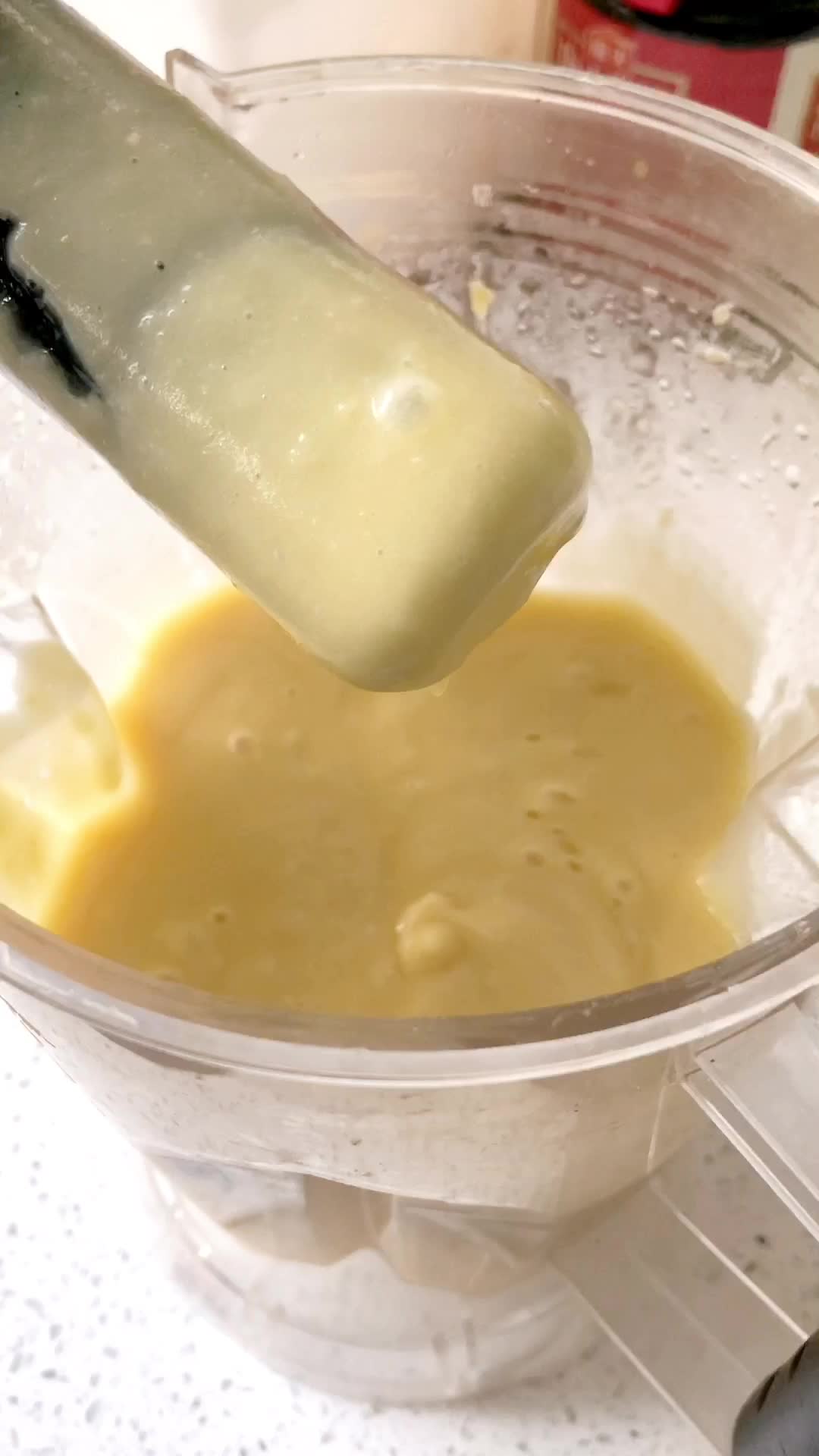 “嬛嬛,把朕最喜欢的点心端上来”“是,上豌豆黄”