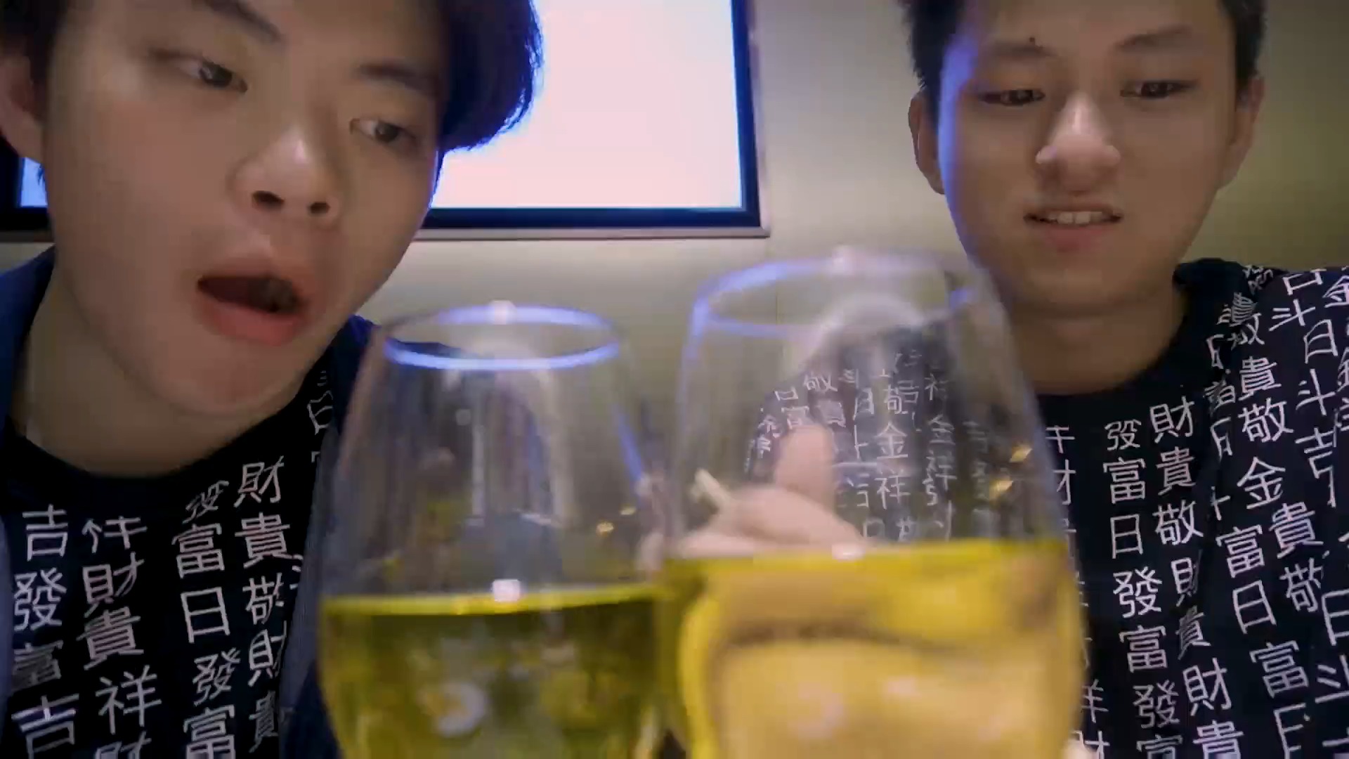 #娱乐#竹筒酒真的很好喝吗?一桶下去感觉还不如几块钱的酒