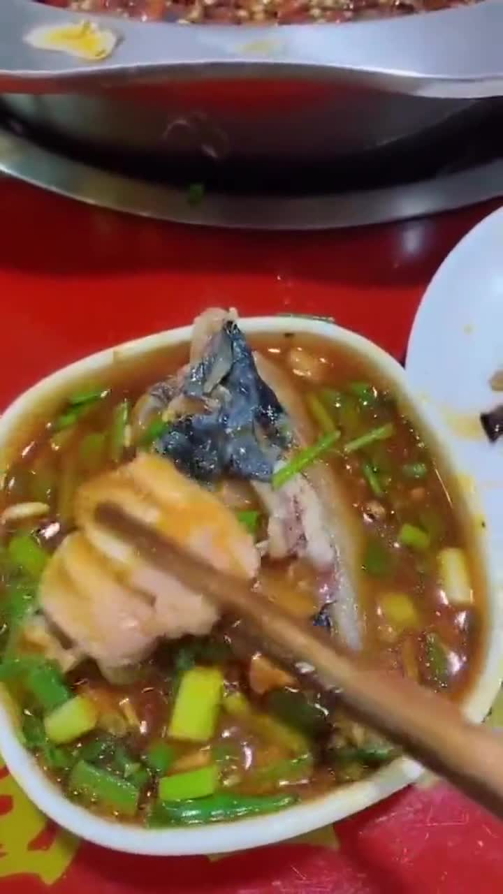 吃了20多年的鱼头,这一块有纹路的肉,是哪个部位呢
