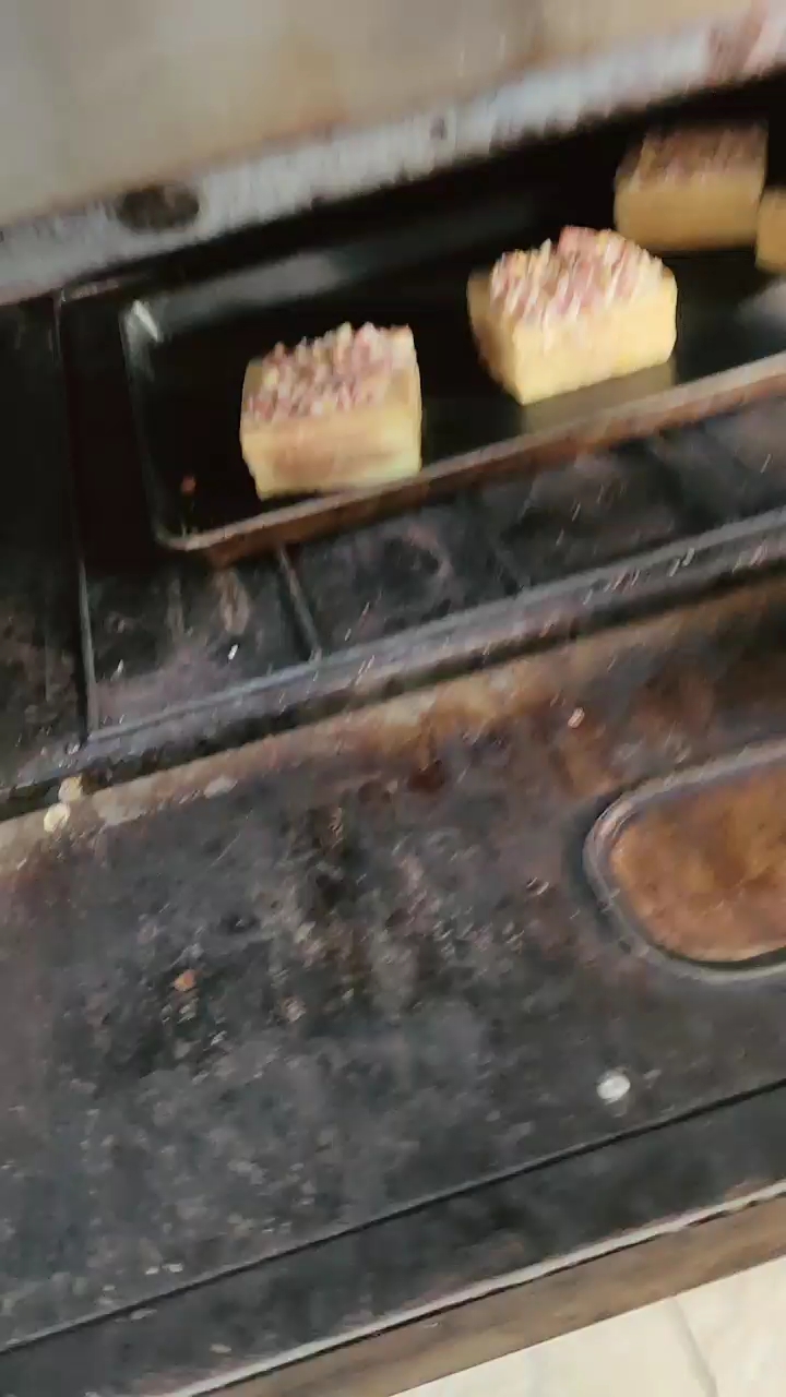 慕斯凯客面包工坊制作的三明治超鸡好吃,超实惠
