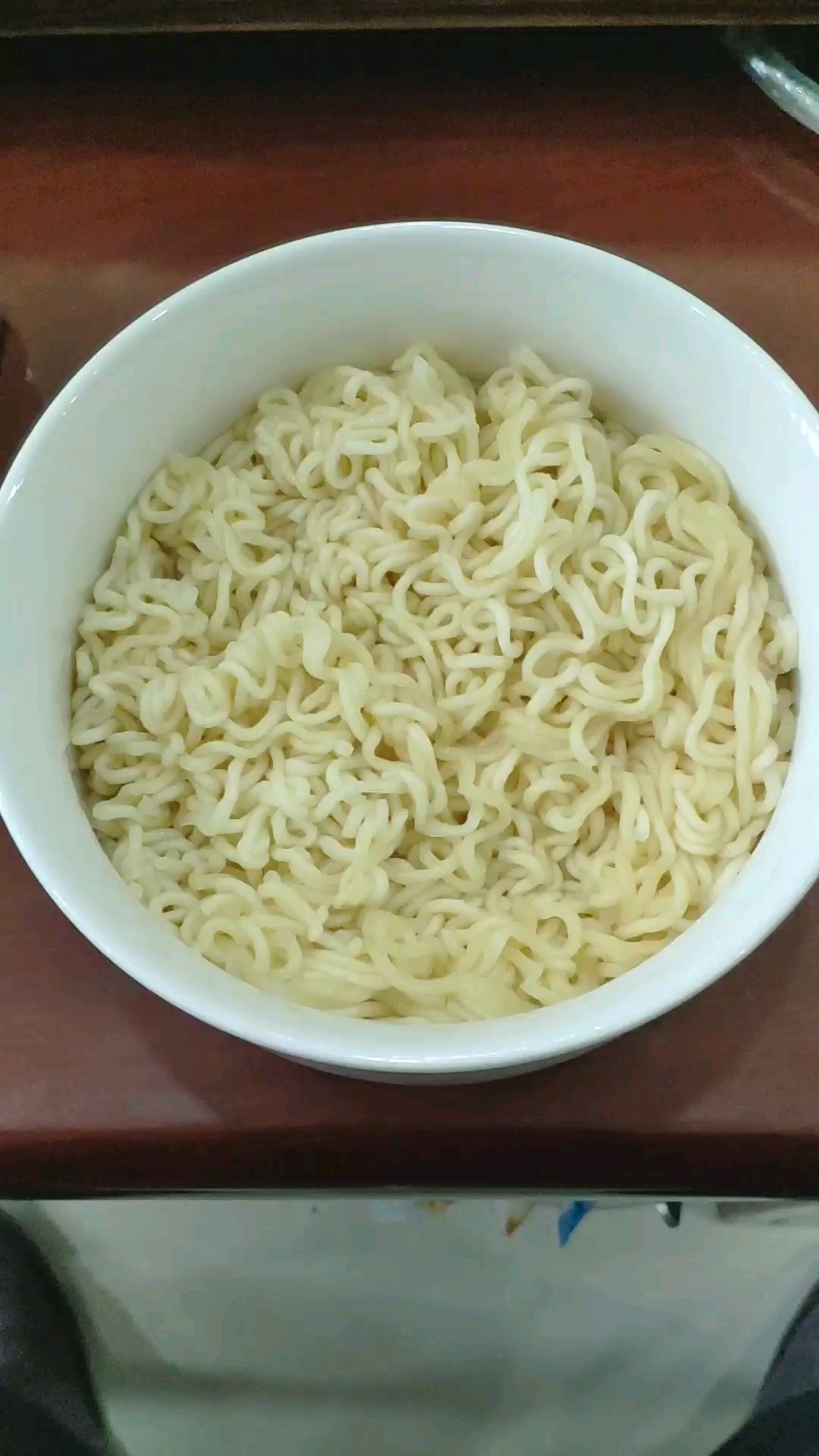 橄榄菜拌面