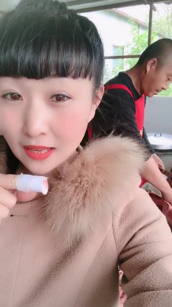 地锅炖大鹅,这就是我们的农村生活,欢迎朋友们来玩