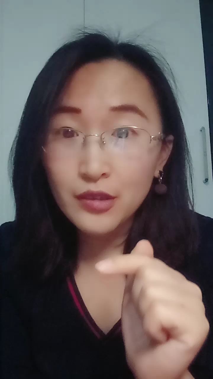 减肥选择菜包子和肉包子?