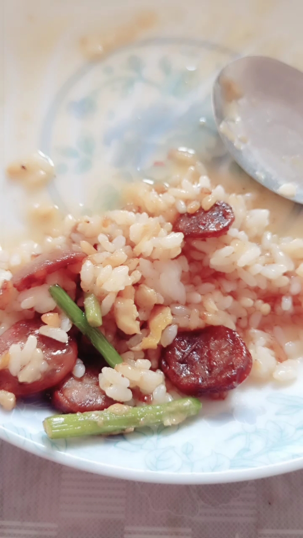超级好吃的腊肉饭