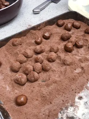 真材实料 今天做巧克力口味的奶枣啦