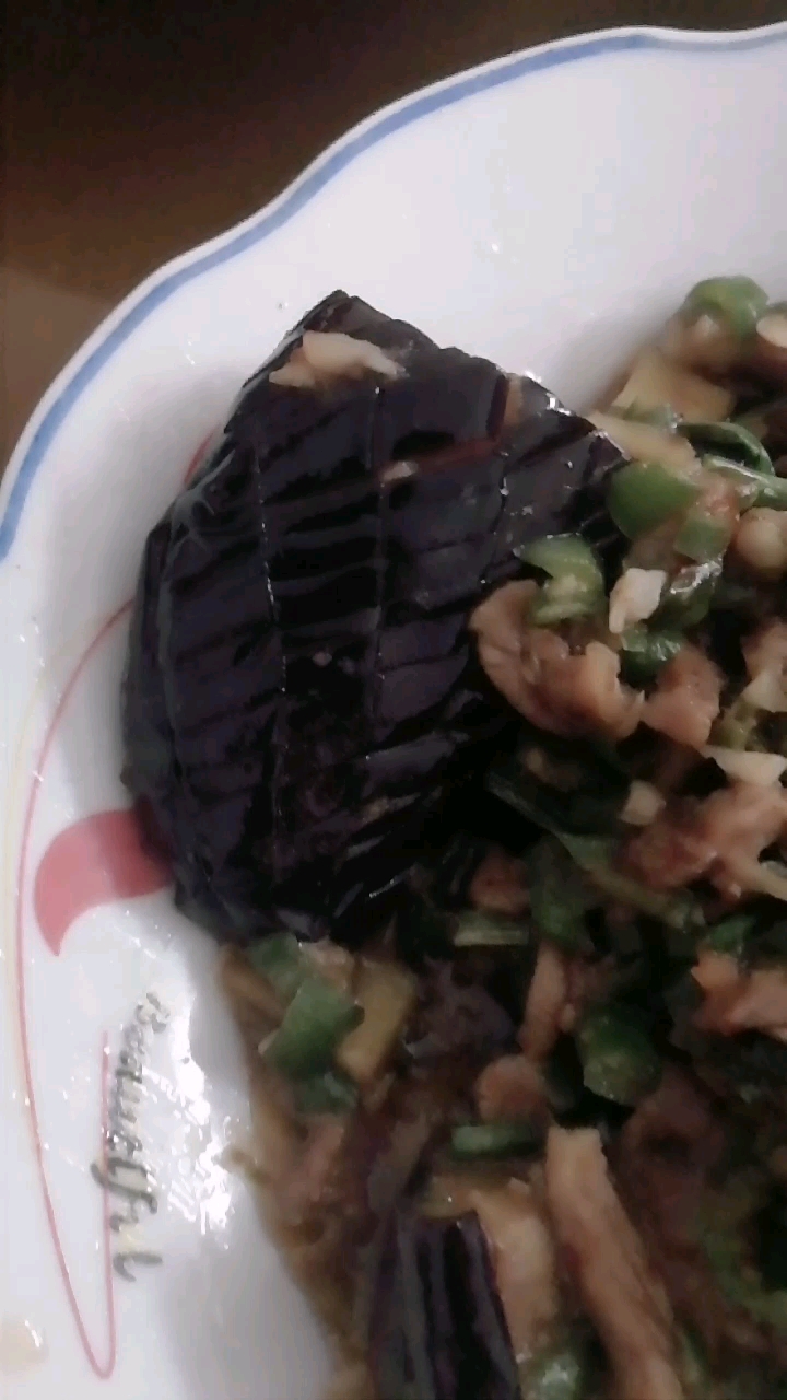 美味蛇肉,媳妇炒的。。。