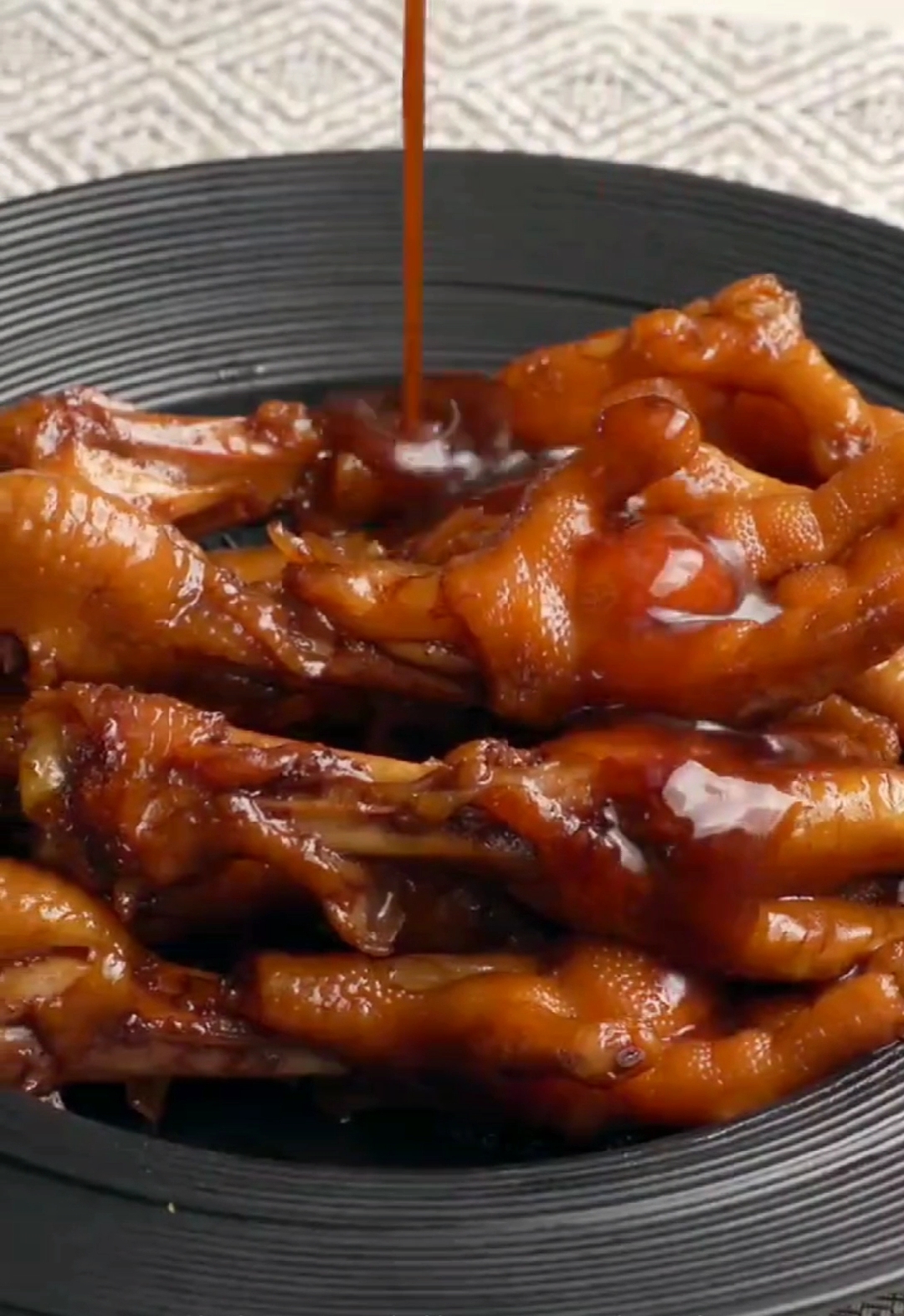 #美食#别在做可乐鸡翅了，鸡爪和可乐更配哦，吃过就难以忘记！吃过得举手