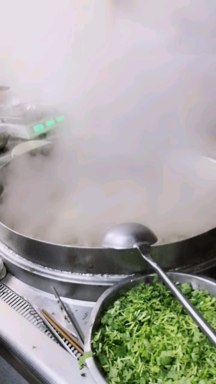 #贴秋膘#山西大锅羊汤面 好香啊