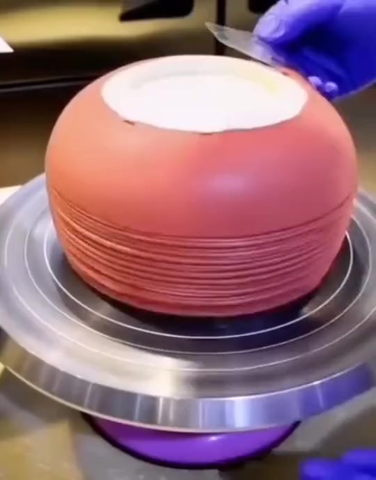 #搞笑段子#国外创意美食,造型别致的蛋糕!