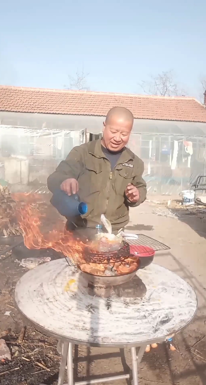 烤鸡蛋糕一绝