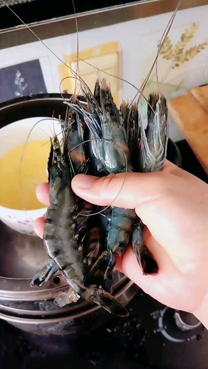 上班的早晨,来点清淡滴!虎虾鸡蛋羹!