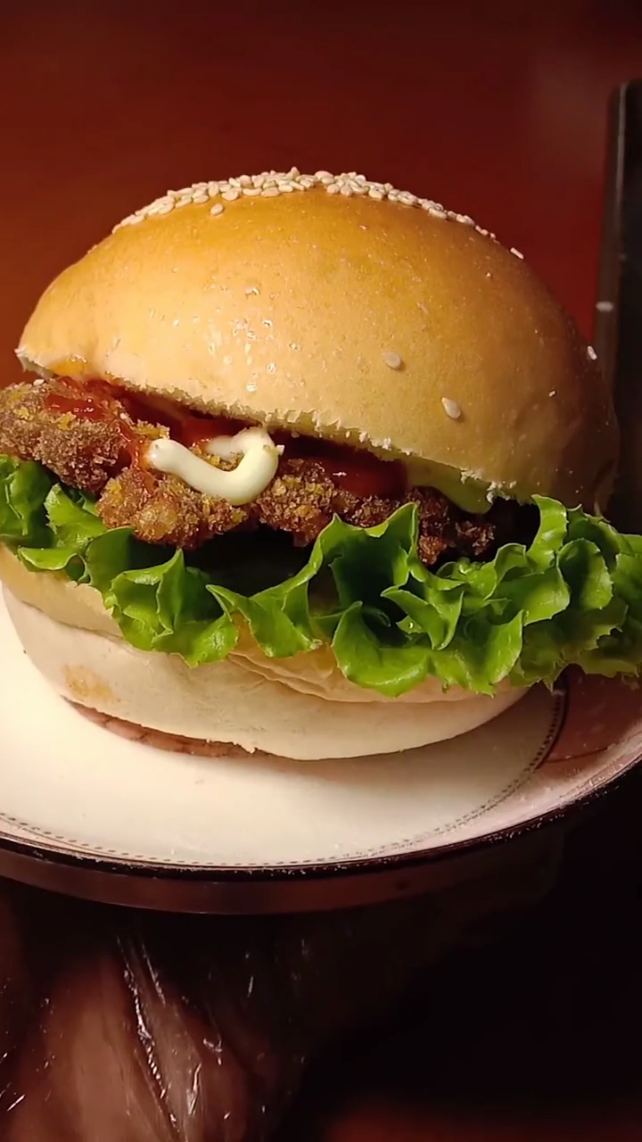 牛肉汉堡的做法 