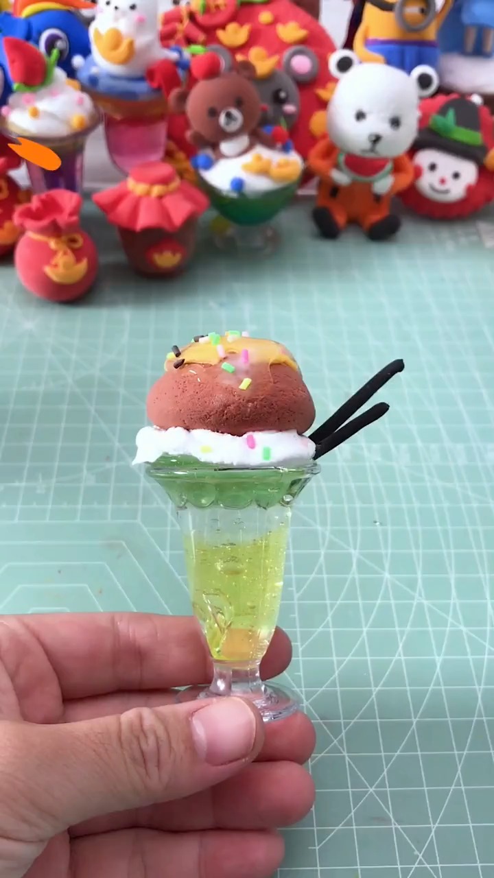 今天再来一杯巧克力奶昔,怎么样?