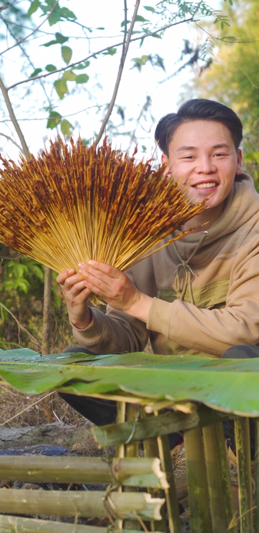 #秀出我的家乡味#挑战1000串烤鸭肠,一口气全吃完还没过瘾