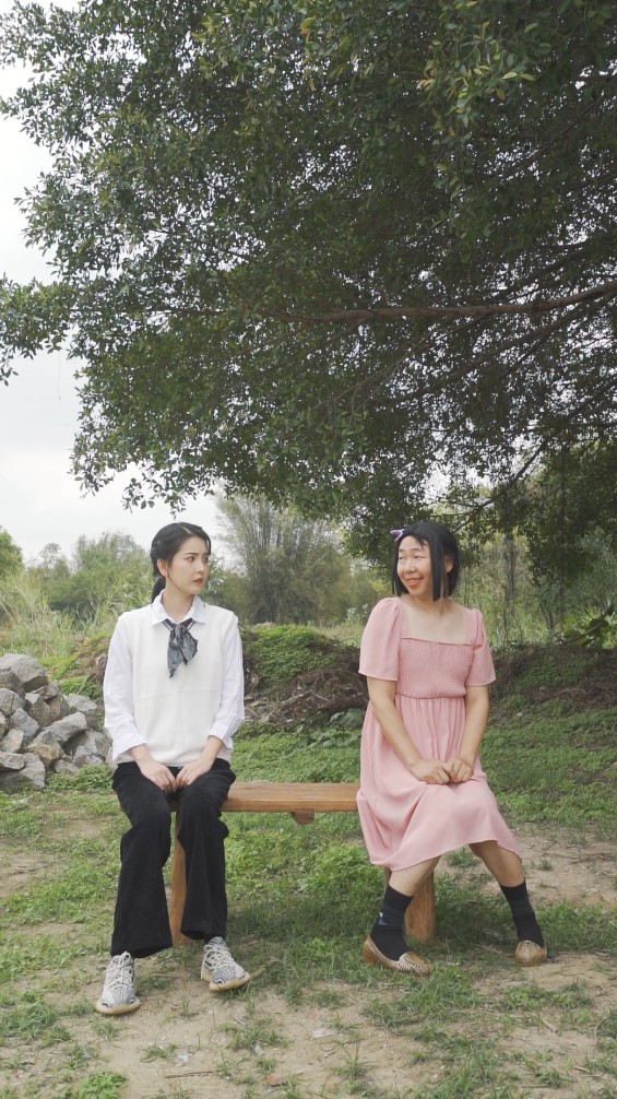 #轻知计划#神还原 德扶巧克力沙雕广告