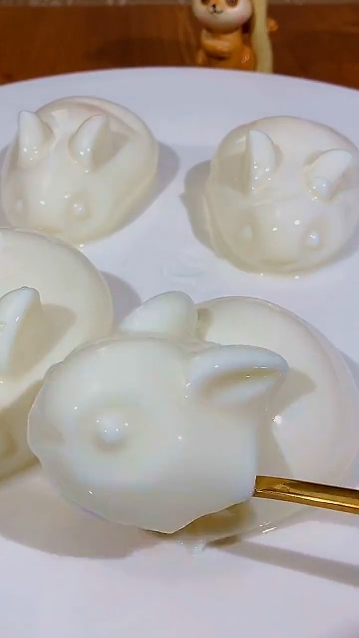 水果布丁像我这样自己在家做,做法简单又好吃